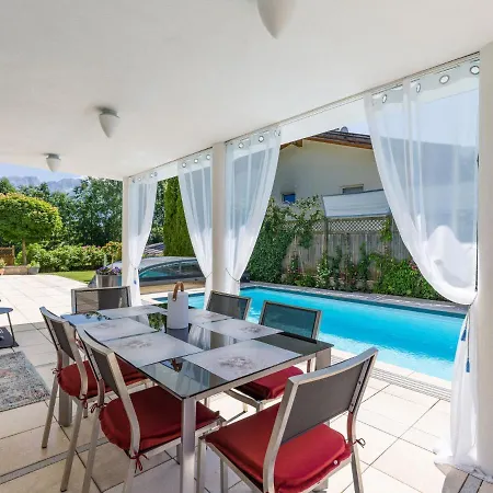 Casa vacanze In The Cozy Center Of With Pool *